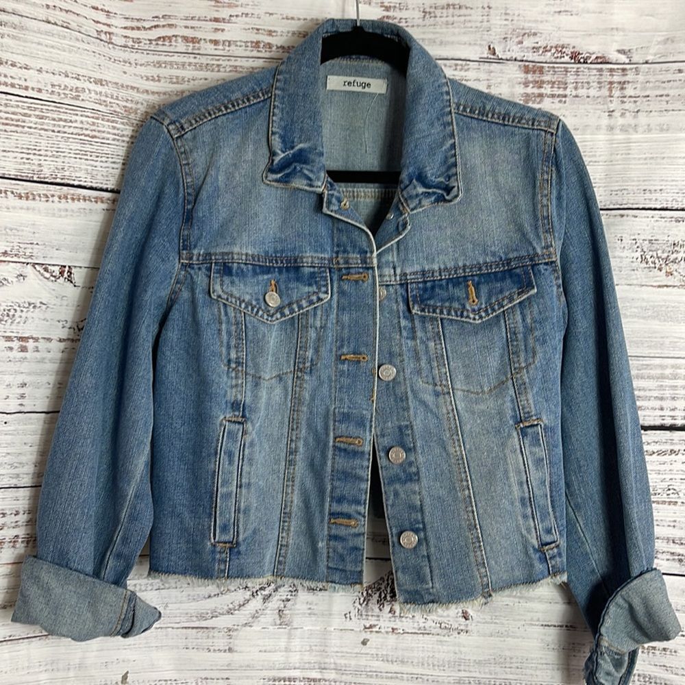 Refuge Denim jacket womens size large long sleeve raw‎ hem cropped cow Girl Blue - Picture 2 of 9